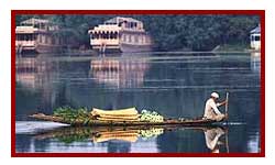 Dal Lake, Srinagar